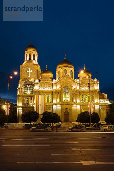 Mariä Himmelfahrt Kathedrale in Varna  Bulgarien  Europa