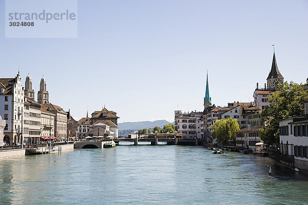 Der Fluss limmat in Zürich