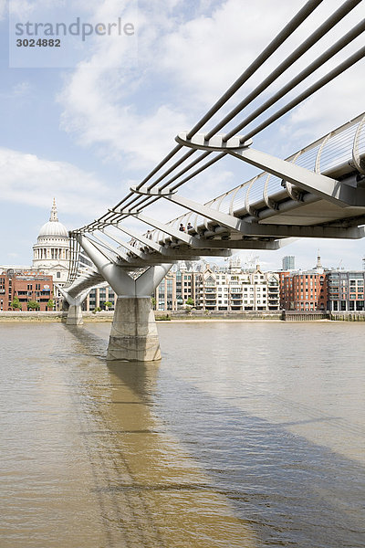 Millennium Brücke London