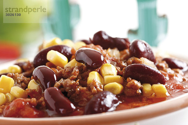 Chili con carne auf Teller  Nahaufnahme