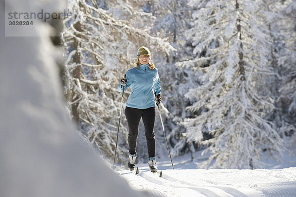 Austria  Tyrol  Seefeld  Woman cross country skiing