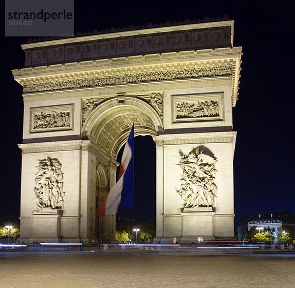 Frankreich  Paris  Arc de Triomphe  Place Charles De Gaulle bei Nacht