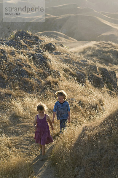 New Zealand  Havelock North  Children (4-5) (6-7) hiking