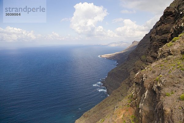 Steilküste von Gran Canaria  Kanarische Inseln  Spanien  Erhöhte Ansicht