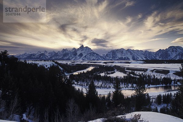 USA  Wyoming  Grand Teton National Park  Snake River View.