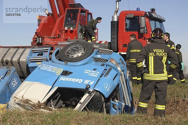 Verkehrsunfall Unfall Kollision Italien