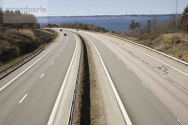 Highway von einem See-Schweden