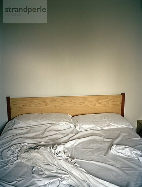 Eine unasphaltierte Bett Region Sizilien in Italien.