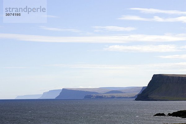 Ansicht des Küstenland Island.