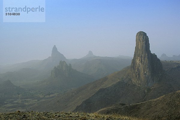 Kamerun  Landschaft in der Nähe von Rumsiki