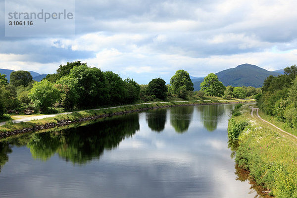 Kaledonischer Kanal in der Nähe des Lochs Lochy