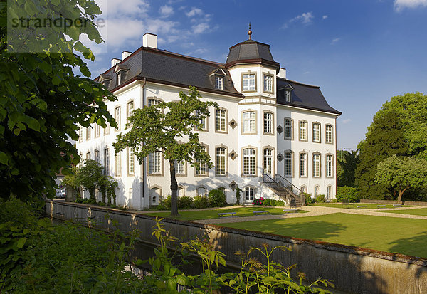 Schloss Zweibrüggen  Übach-Palenberg  Deutschland