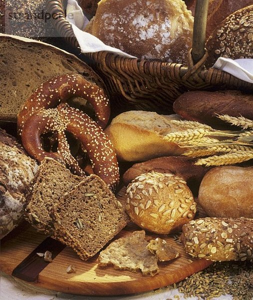 Verschiedene Brot- & Brötchensorten