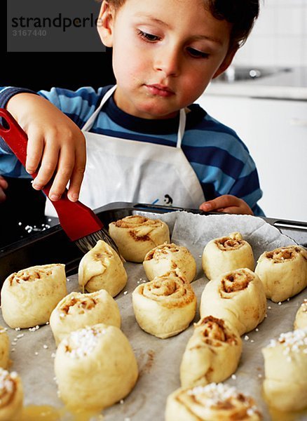 Eine junge baking Schweden.