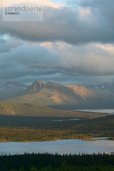 Berglandschaft Lappland Schweden.