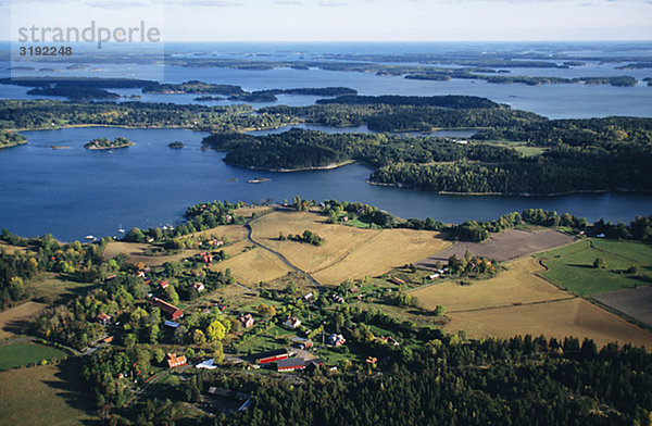 Baum Landschaft Gebäude Meer