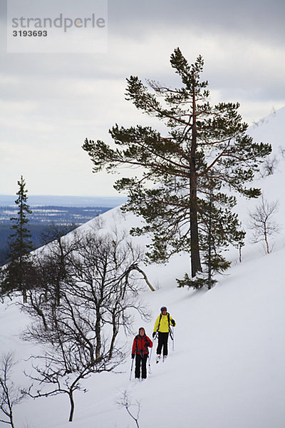 Skifahrer Kletterberg  Schweden.