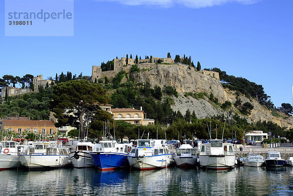 Hafen von Cassis  Calanque  Frankreich