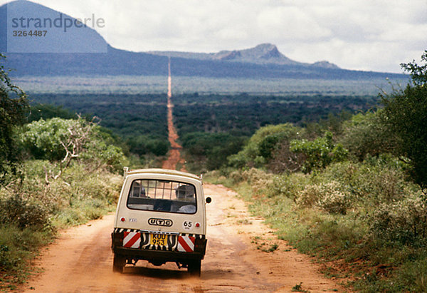 Safari  Tsawo West-Nationalpark  Taita Hills  Kenia.