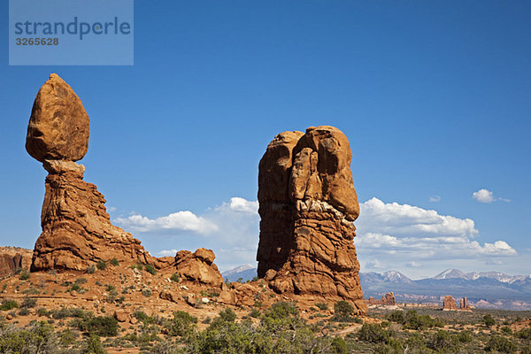 USA  Utah  Arches Nationalpark  Balanced Rock  Felsformation