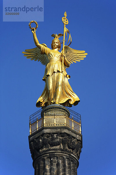 Deutschland  Berlin  Tiergarten  Engel auf Siegessäule