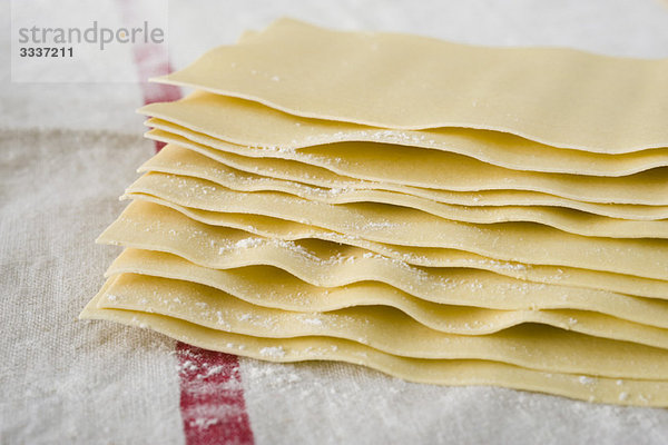 Frische hausgemachte Lasagne-Blätter