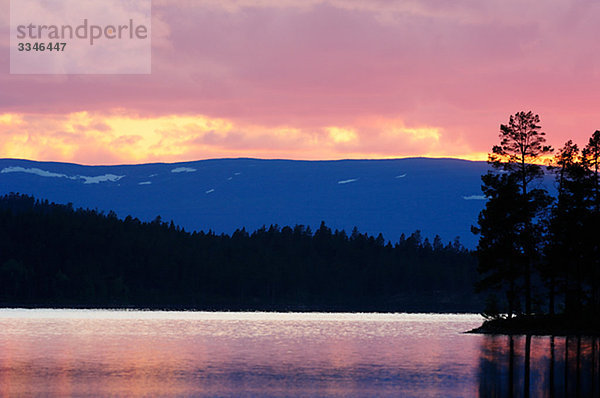 Landschaft im Abendlicht  Schweden.