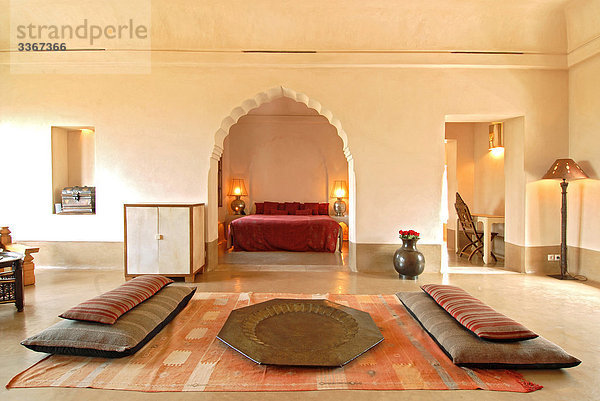 Marokko Marrakech  Zimmer  Suite  Resort  Tourismus  Hallenbad  Innenaufnahme  innerhalb  arabischen  arabischen  Interior  Nord-Afrika