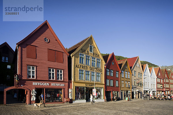 Urlaub Wohnhaus Gebäude Reise Stadt Großstadt Fassade Hausfassade Norwegen Bergen Skandinavien Tourismus