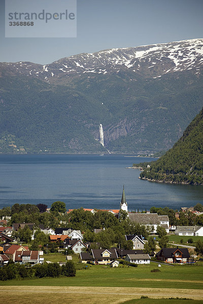 Norwegen  Scandinavia  Vik  Stadt  Stadt  Sognefjord  Fjord  Landschaft  Reise  Urlaub  Urlaub  Tourismus