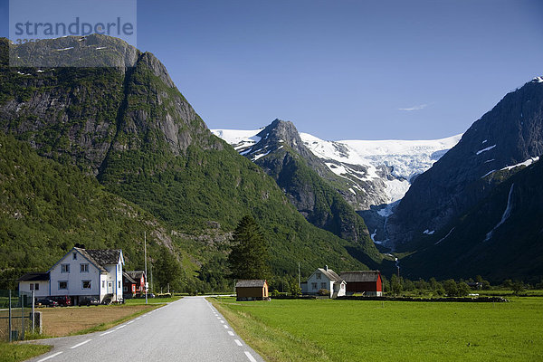 Urlaub Wohnhaus Gebäude Straße Reise Norwegen Fjord Skandinavien Tourismus