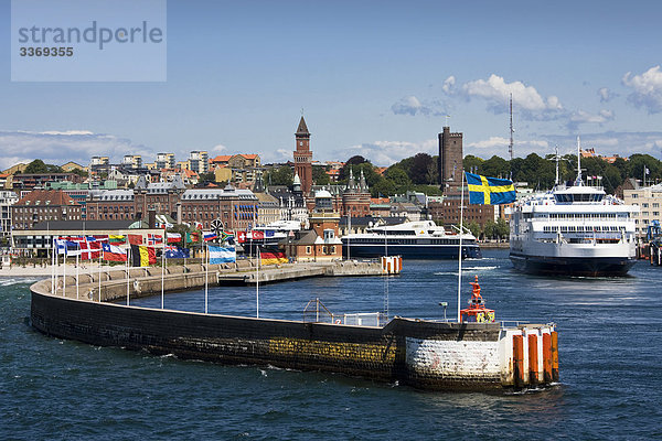 Schweden  Helsingborg  Stadt  Stadt  Strand  Strand  Gebäude  Bau  Meer  Hafen  Port  Mole  Bootssteg  Reisen  Tourismus  Ferien  Urlaub