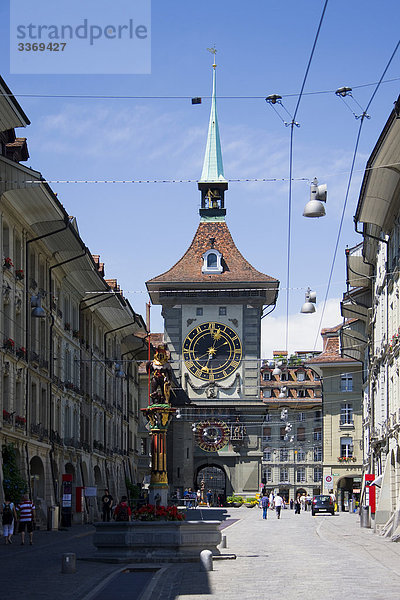 Schweiz  Bern  Stadt  Stadt Bern  Unesco  kulturelle Erbe von Welt  Old Town  Junk-e-Lane  Zytglogge  Turm  Turm  Uhr  zu sehen  Reisen  Tourismus  Ferien  Urlaub