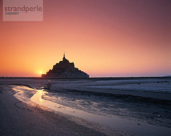 Frankreich  Mont St. Michel  Normandie  Sonnenuntergang  Sunrise  Dämmerung  Dämmerung  Stimmung  Island  Isle  Kloster  Tourismus  Landschaft