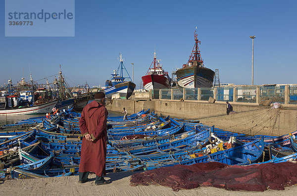 Lokale Mann an den Fischerhafen  Essaouira  Marokko