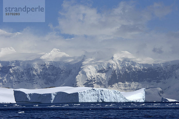 Antarktis  Antarktis  Cuverville Island  Gletscher  Eis  Eisberg
