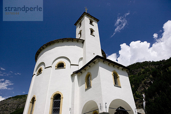bauen Gebäude Architektur Kirche Religion schweizerisch Schweiz Kanton Wallis