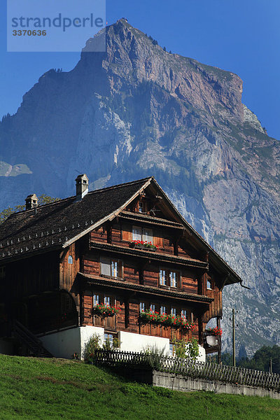 Hütte Berg Architektur Natur groß großes großer große großen Mythologie schweizerisch Schweiz Holzhaus Berghütte Almhütte