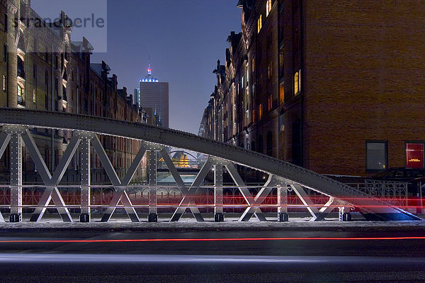 Brücke in der Speicherstadt  Hamburg  Deutschland  Langzeitbelichtung