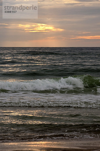 Küste bei Sonnenuntergang  Kampen  Sylt  Deutschland