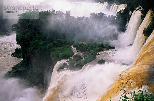 Die Iguazu Wasserfälle  Argentinien.