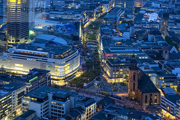 Zeil und Hauptwache am Abend  Frankfurt am Main  Hessen  Deutschland