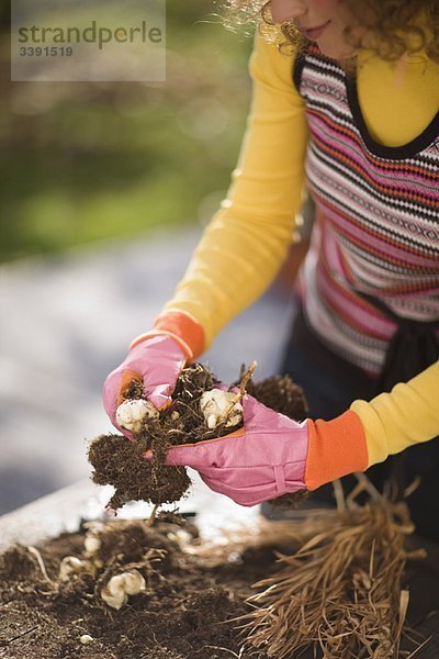 herbstliche Gartenarbeit