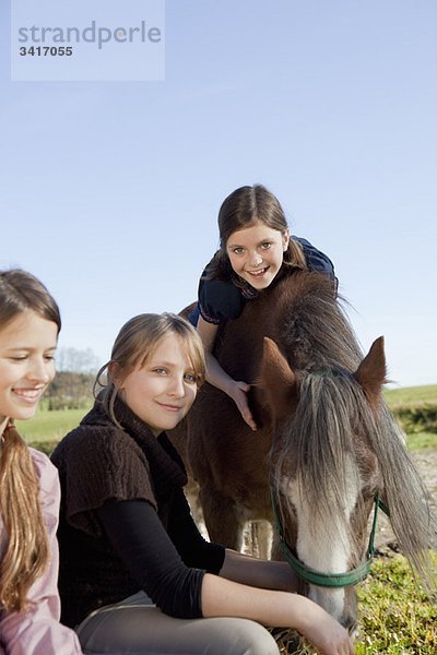Freunde mit Pferd