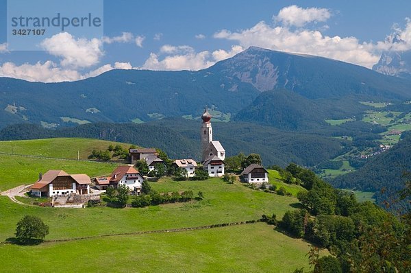 Italien  Südtirol  Dorf Ritten  Hochansicht