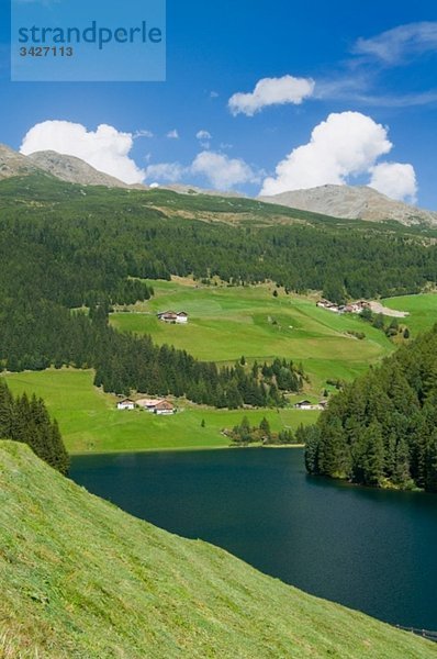 Italien  Südtirol  Durnholz  Durnholzer See  Hochansicht