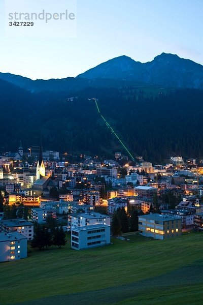 Schweiz  Graubünden  Davos am Abend