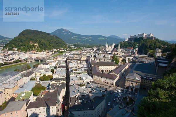 Österreich  Salzburg  Stadtansicht  Festung Hohensalzburg im Hintergrund