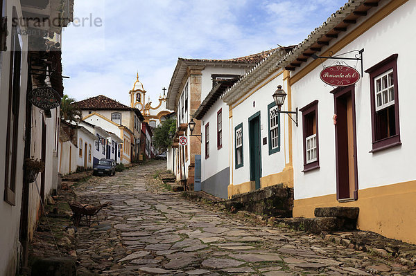Häuser in der Altstadt von Tiradentes  Minas Gerais  Brasilien  Flachwinkelansicht