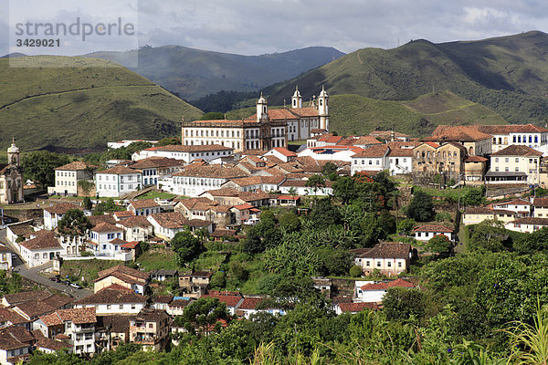 Blick auf Ouro Preto  Minas Gerais  Brasilien  Erhöhte Ansicht